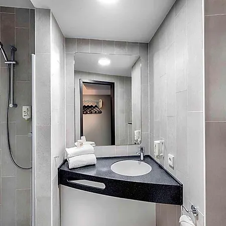 B&B Hotel Vejle 호텔