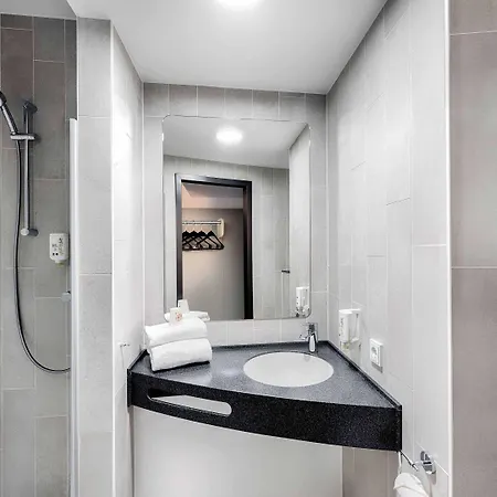酒店 B&B Hotel Vejle