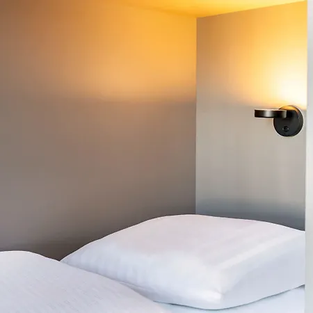 酒店 B&B Hotel Vejle 瓦埃勒