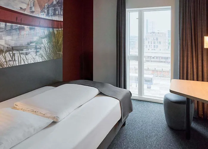 酒店 B&B Hotel Vejle 3*